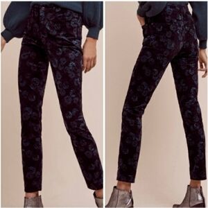 Anthropology Pilcro Dark Floral Velvet Cropped Skinny Pants